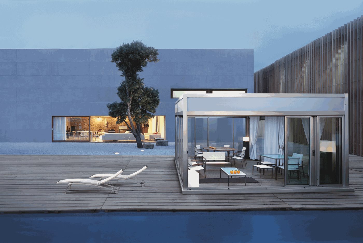 Kubo-with-Glass-Doors.jpg